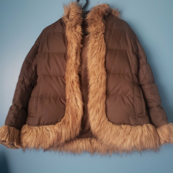 Coat - Picture 4 of 4